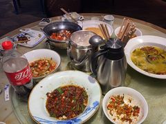 -洞庭土菜小炒馆(易发广场店)