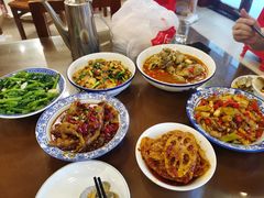 -回家吃饭·地道南昌菜(建德观总店)
