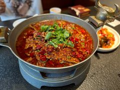 -万重锦·人文川菜馆(骡马市店)