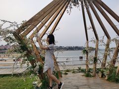 -北戴河碧螺塔海上酒吧公园