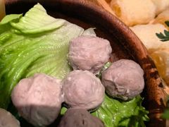 -左庭右院鲜牛肉火锅(金山万达店)
