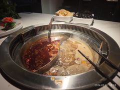 -巴渝人家重庆火锅(东方广场店)