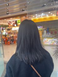 -川和潮人