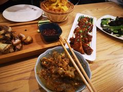 -小镇大厨新概念复合中餐厅(万达广场大连高新店)