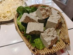 -旧街市鲜货老火锅(大光路店)