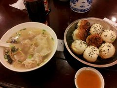 生煎&nbsp;小馄饨-三两春(浦三路店)