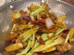 -小菜园新徽菜(宜兴八佰伴店)
