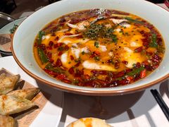 -滋粥楼·顺德菜(番禺广场总店)