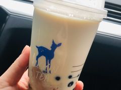 芋泥一起厚乳-瑞幸咖啡(三里屯SOHO-6号楼店)