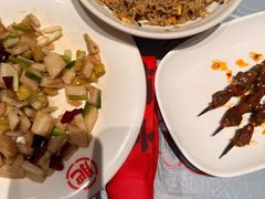 -肥肥虾庄·金牌油焖大虾(杨园滨江时代walk店)