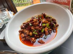 -黔蘑菇四季餐厅(观山湖店)