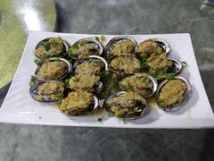 -四川小胡子海鲜(丁村万人海鲜广场店)