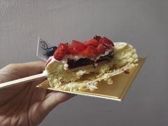 -LE SAPHIR 莎菲尔菓子(和兴店)