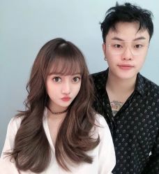 -东秀护肤造型