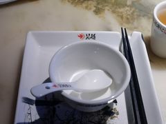 -吴越荣记苏州菜·松鼠桂鱼 100% 活鱼现做(月光码头店)