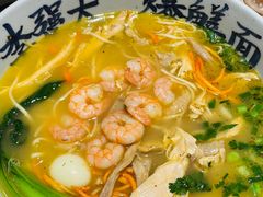 -李犟大爆鳝面·手工蟹黄包(湖滨西湖店)