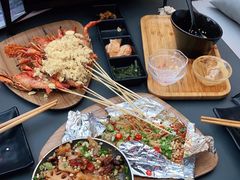 -何师烧烤Pro ·江湖川菜·小龙虾·精酿(太古里旗舰店)
