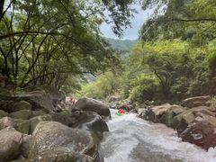 -雅鲁激流探险漂流