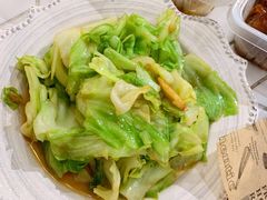 手撕卷心菜-十面欢腾·海鲜面·台式Bistro(长乐路店)