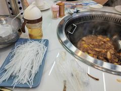 -冰城焰会大丰收铁锅炖(萝岗万达金街店)