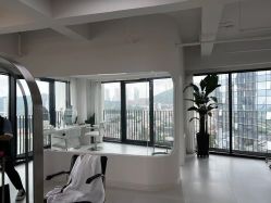 -Hello Lady发型设计