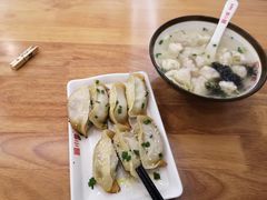 -小姜锅贴(凤凰街店)