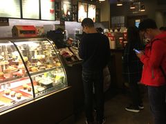 -星巴克(广州中华广场B1层店)