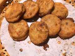 -吃饭皇帝大土家民族菜(荟聚店)