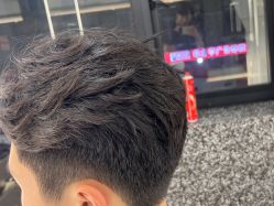 -厘里·salon