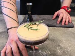 -BE NORMAL CAFE(霞溪路店)