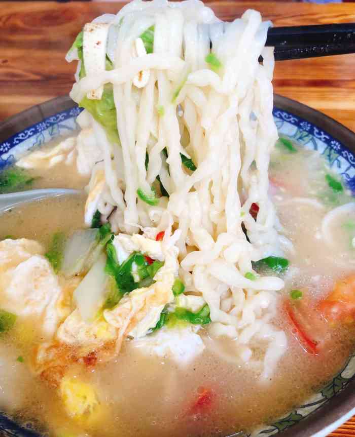 兰溪手擀面-"[薄荷]环境:就是路边的小面馆,看到兰."-大众点评移动版