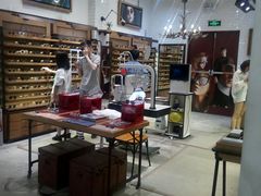 -木九十眼镜(朝阳大悦城4F店)