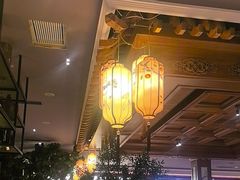 -八府香鸭·啫啫煲(华山路店)