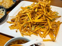 -莲餐厅·湖北菜·潜江小龙虾店(愚园路店)