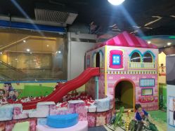 -利奥梦幻主题乐园(爱琴海购物公园店)