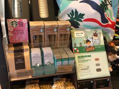 -星巴克臻选(青岛麦凯乐分店)