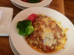 免治牛肉番茄芝士焗饭-西关84·History·Art·Cafe