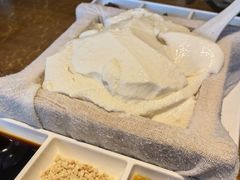 -95号酱骨·一块豆腐(展春园西路店)