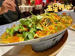 招牌跳水鱼-小河盐帮·私家菜·烤鸭(三元桥·霄云路店)