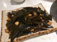 酸辣海带花生米-灶座小锅烀饼·铁锅炖(道里店)