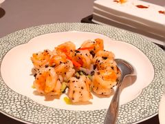 黑橄榄炒虾球-逸谷会(虹桥新天地店)