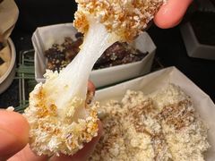 -三出山火锅(南京万象天地店)