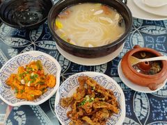 -桥香园过桥米线(国贸店)