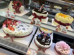 -花花卷卷·鲜食蛋糕(静安久光百货店)
