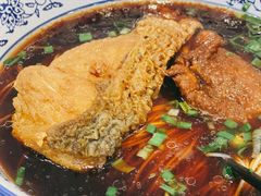 爆鱼大排面-伟记奥面馆(白塔东路店)