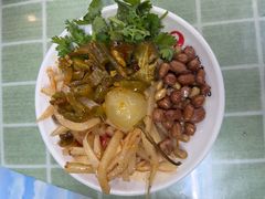 -红鼻子桂林米粉(金唐新光界店)