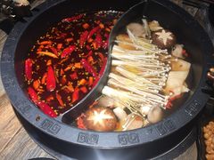 -销魂美蛙鱼头火锅(上海首店)