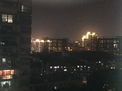 -星巴克(上海虹桥站2A检票口)