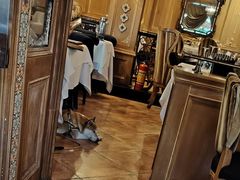 -火车头法国西餐厅