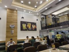 -佰搭果·广式茶餐厅(西华路店)